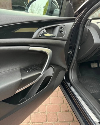 Opel Insignia cena 28500 przebieg: 157660, rok produkcji 2009 z Pionki małe 172